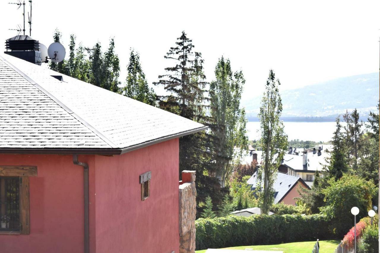 Chalet Navacerrada Piscina Privada Exterior photo